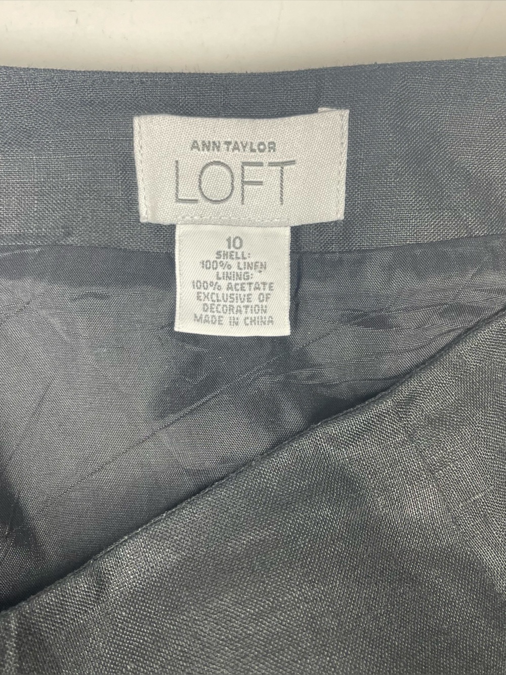 Ann Taylor LOFT Black Ruffle Hem Midi Skirt 100% Linen Size 10 Lined - Picture 3 of 5